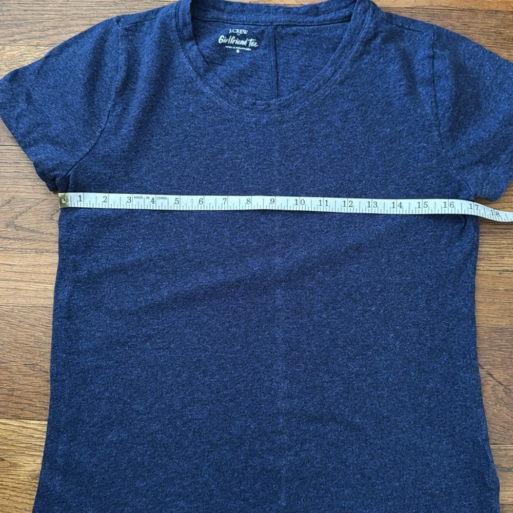 🧢 J. Crew Re-imagined heather indigo blue girlfriend tee. Size S. - Picture 4 of 6